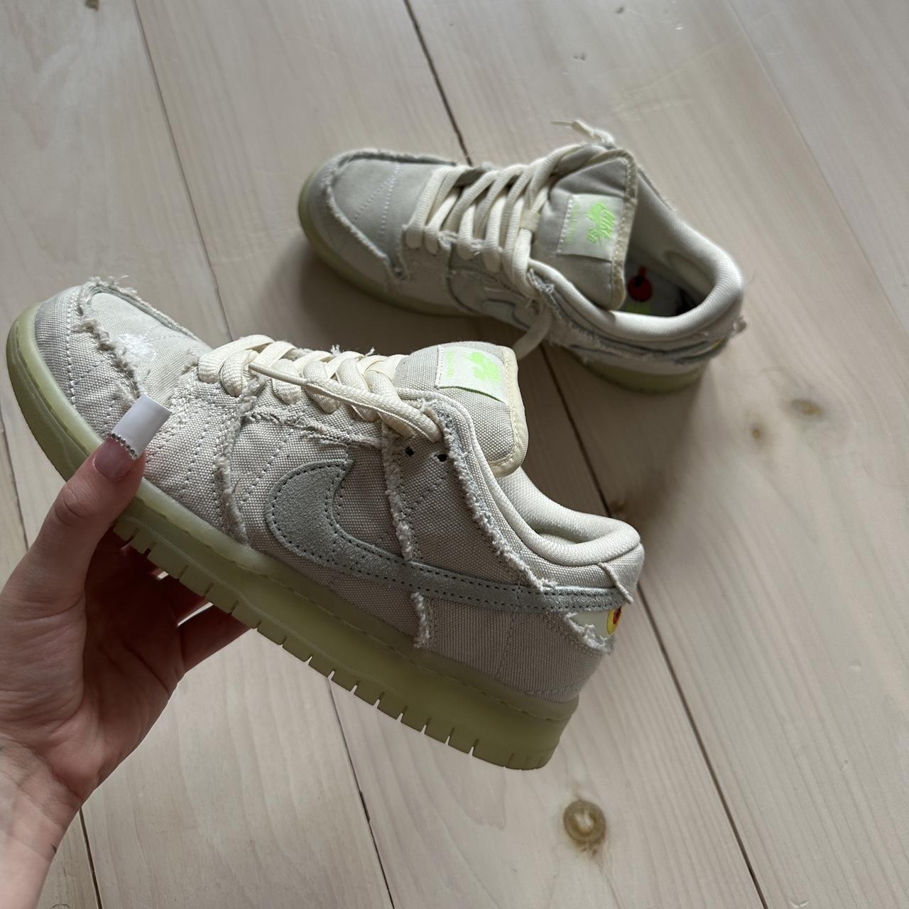where to buy nike mummy dunks