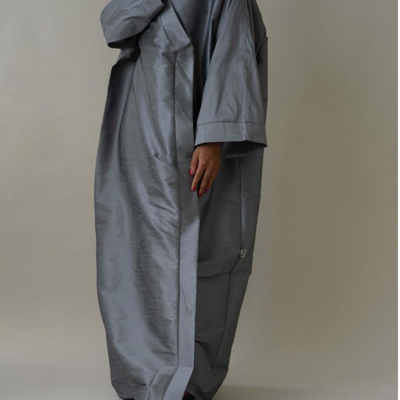 The Kloak Room Huda Oversized Grey Abaya. XL Fit.... - Depop