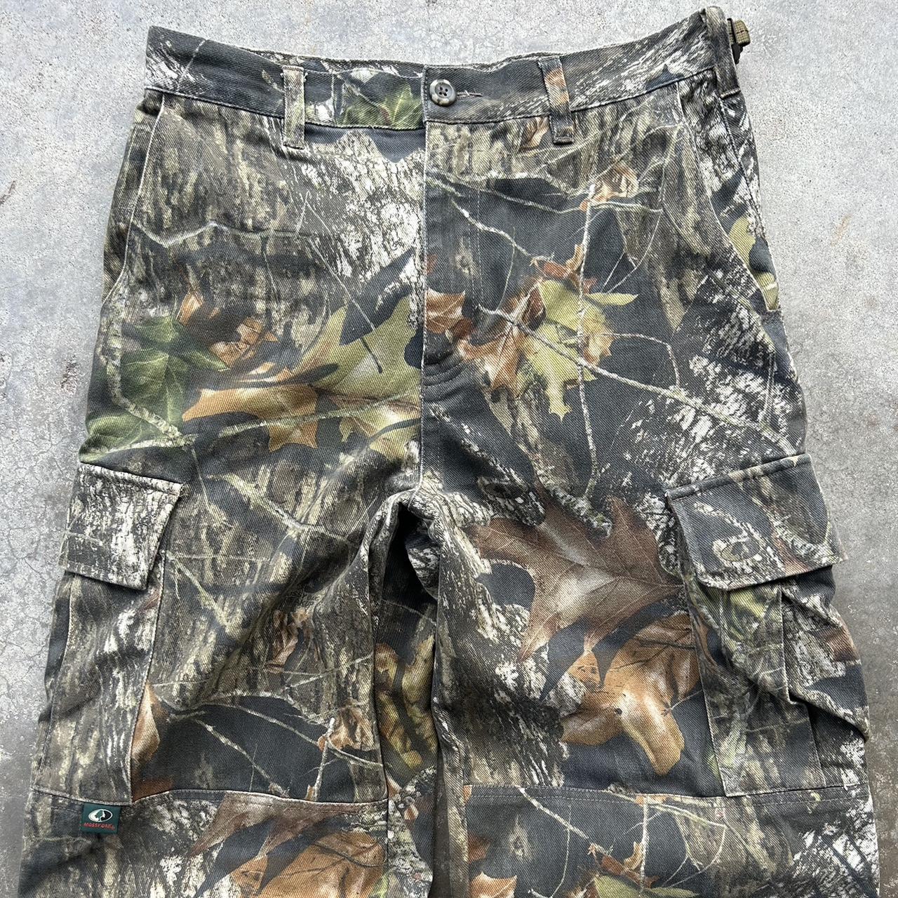 Y2k mossy oak camo cargo pants Size tag small,... - Depop