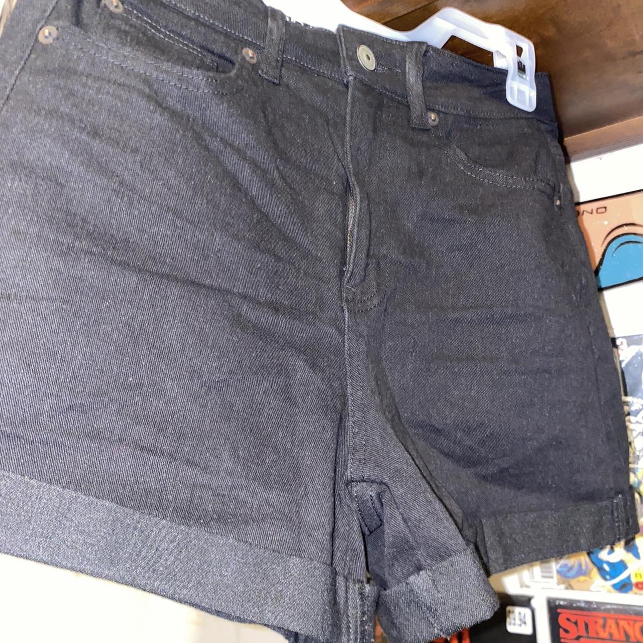 Brand new shorts never worn - Depop