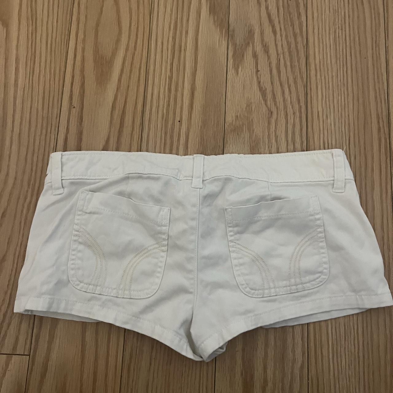 Hollister Co. Women's White Shorts Depop
