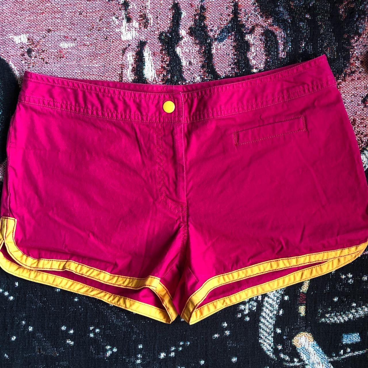 H&m dolphin outlet shorts