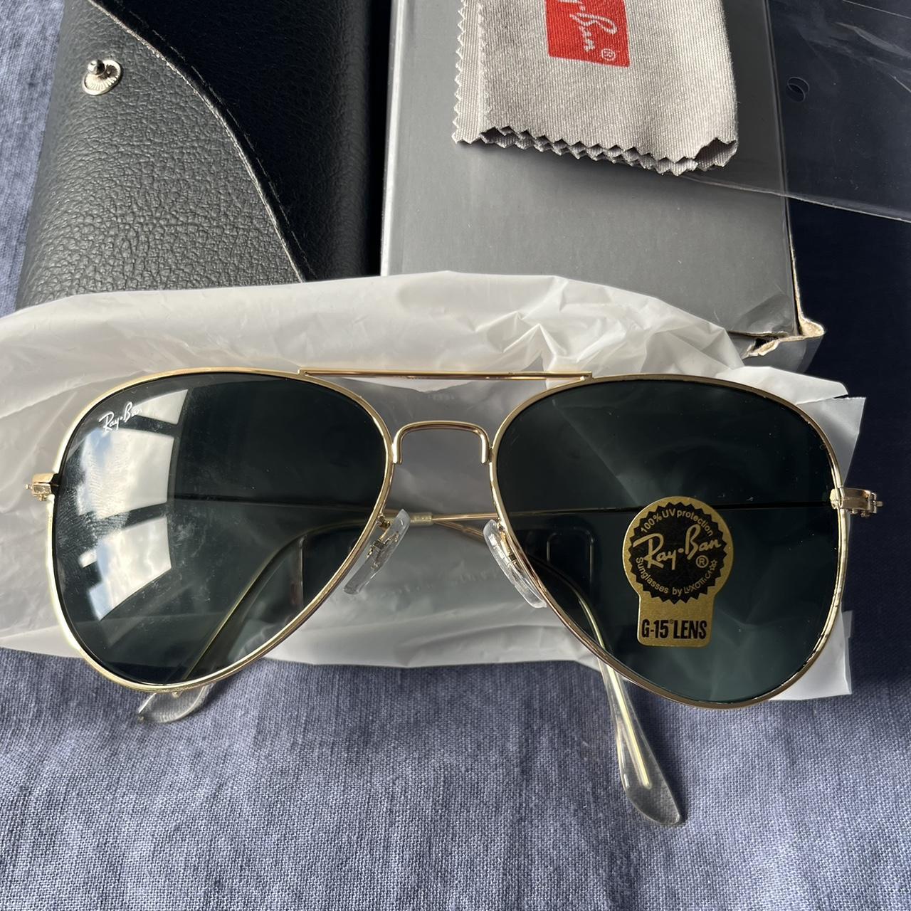 RAY BAN AVIATOR CLASSIC COLOUR GOLDEN Model. Depop