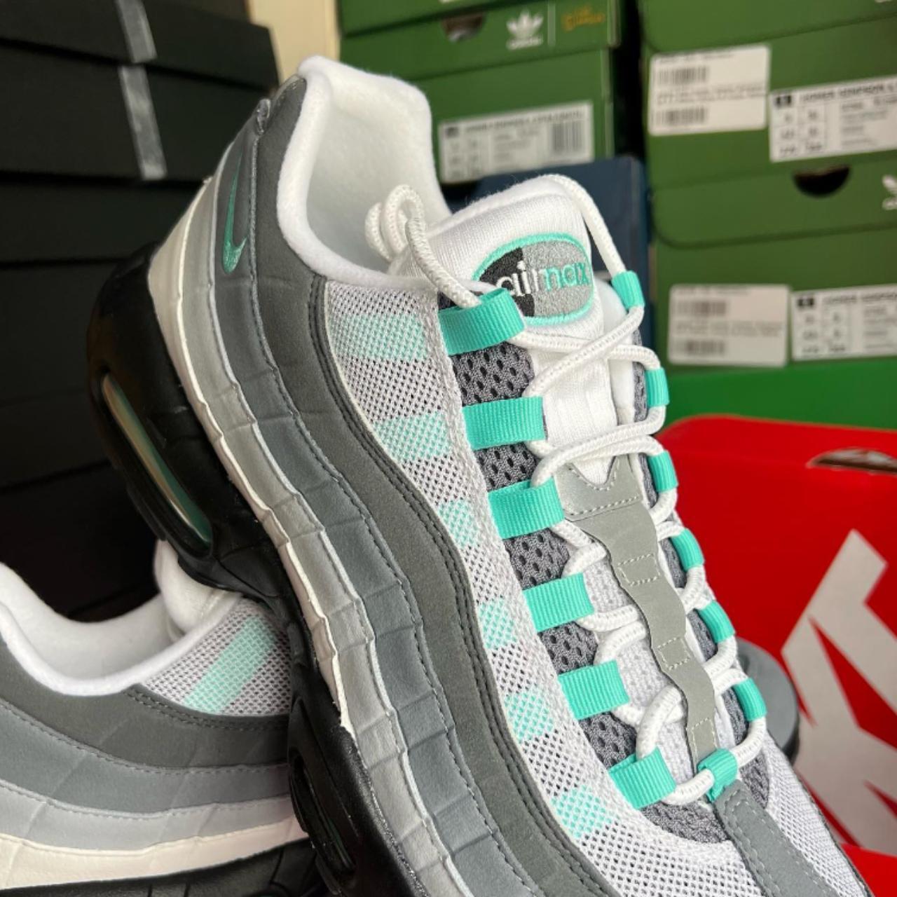 Grey Air Max 95 Og (white/emerald Green-blue) Nike Air Max 95 US
