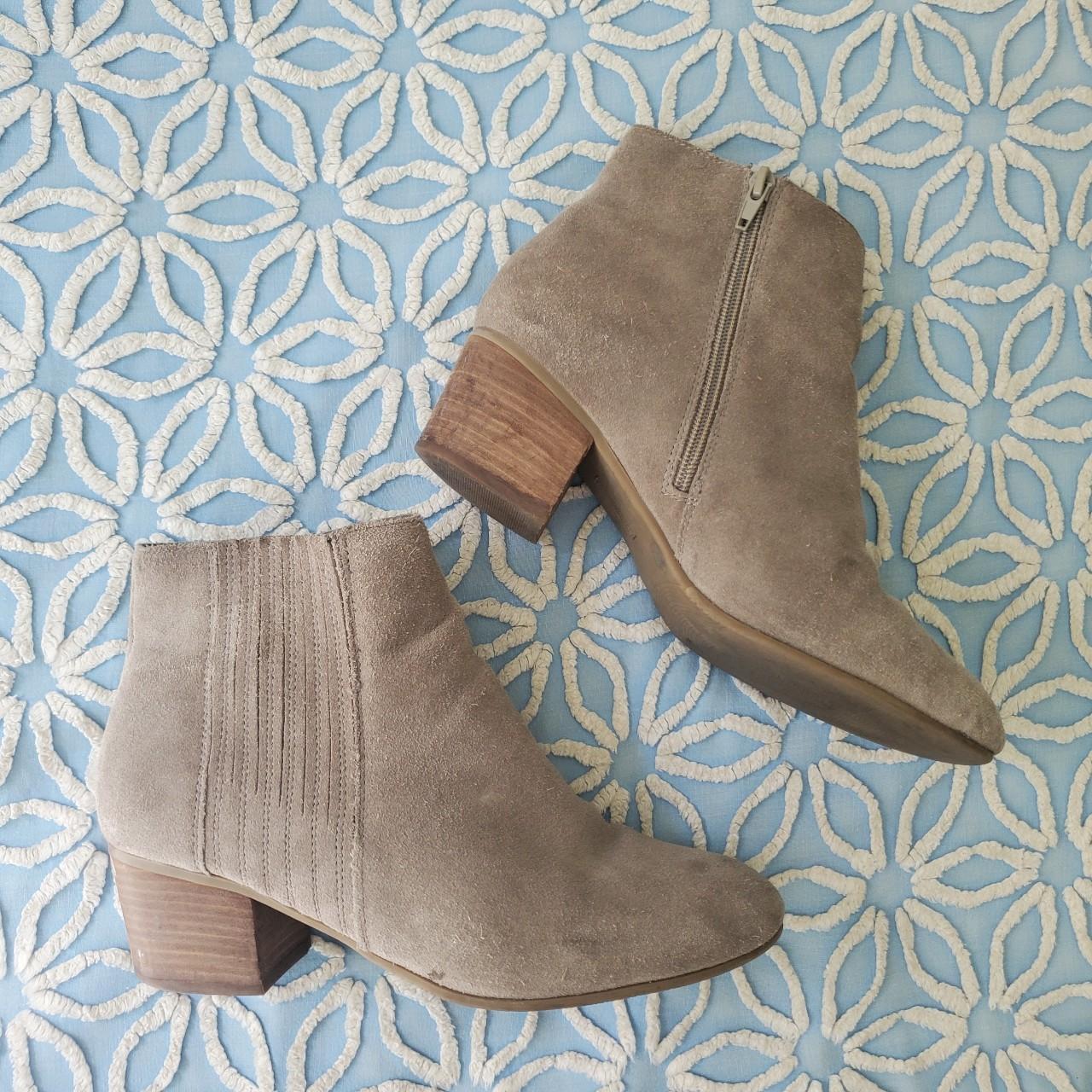 Crown on sale vintage booties