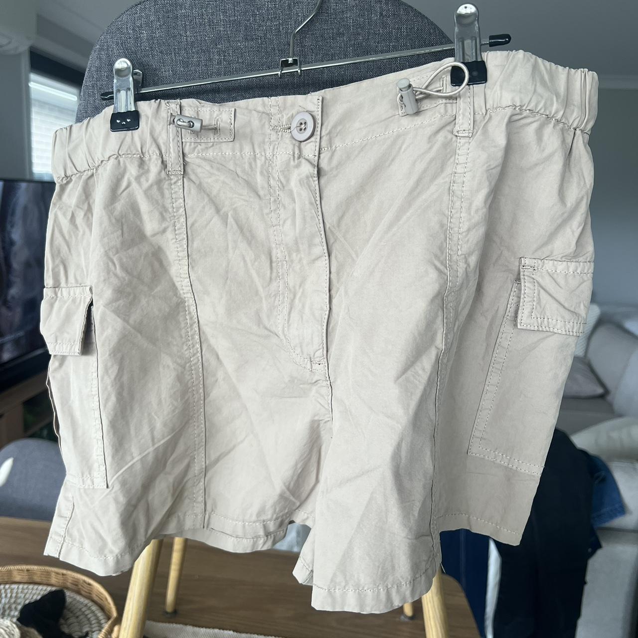 GLASSONS CARGO MINI SHORTS SIZE 12 NEVER WORN Depop