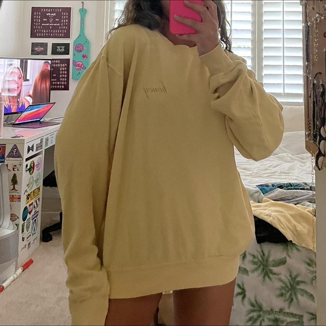 Brandy melville outlet honey hoodie