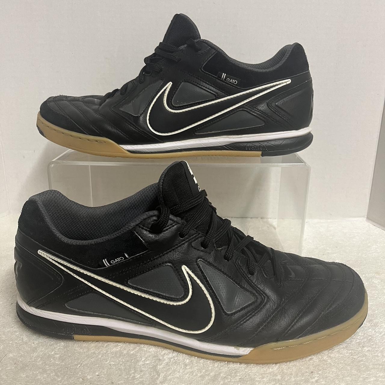 nike5 gato