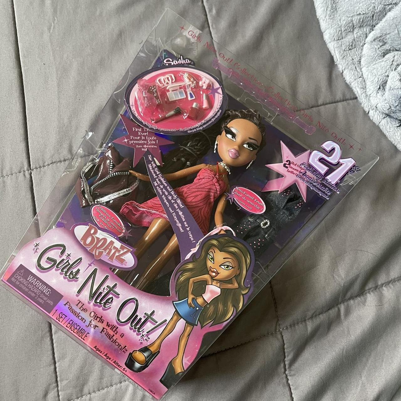 Bratz bag Do not purchase, looking for offers - Depop
