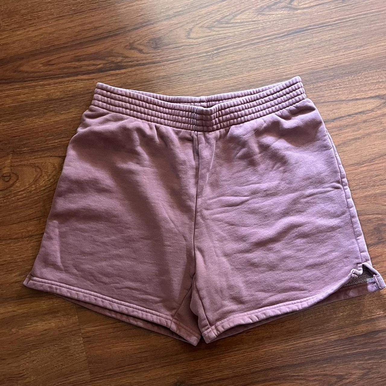 Aritzia tna sweatshorts comfortable material size... - Depop