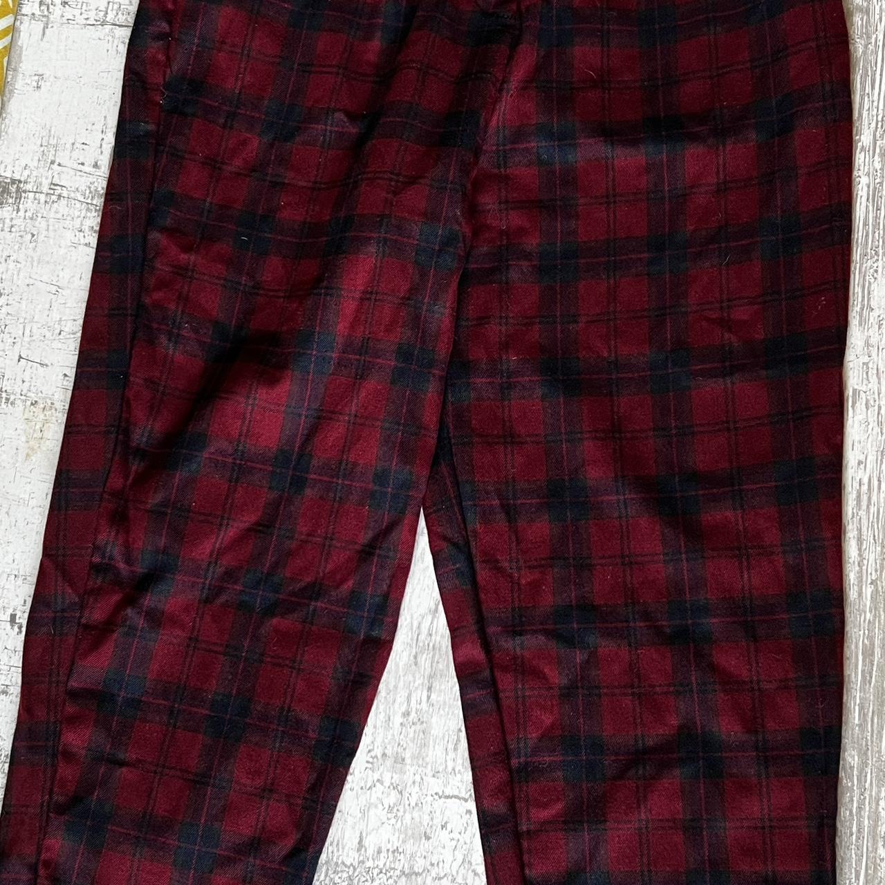 Pull bear #tartan #plaid trousers Slightly Depop