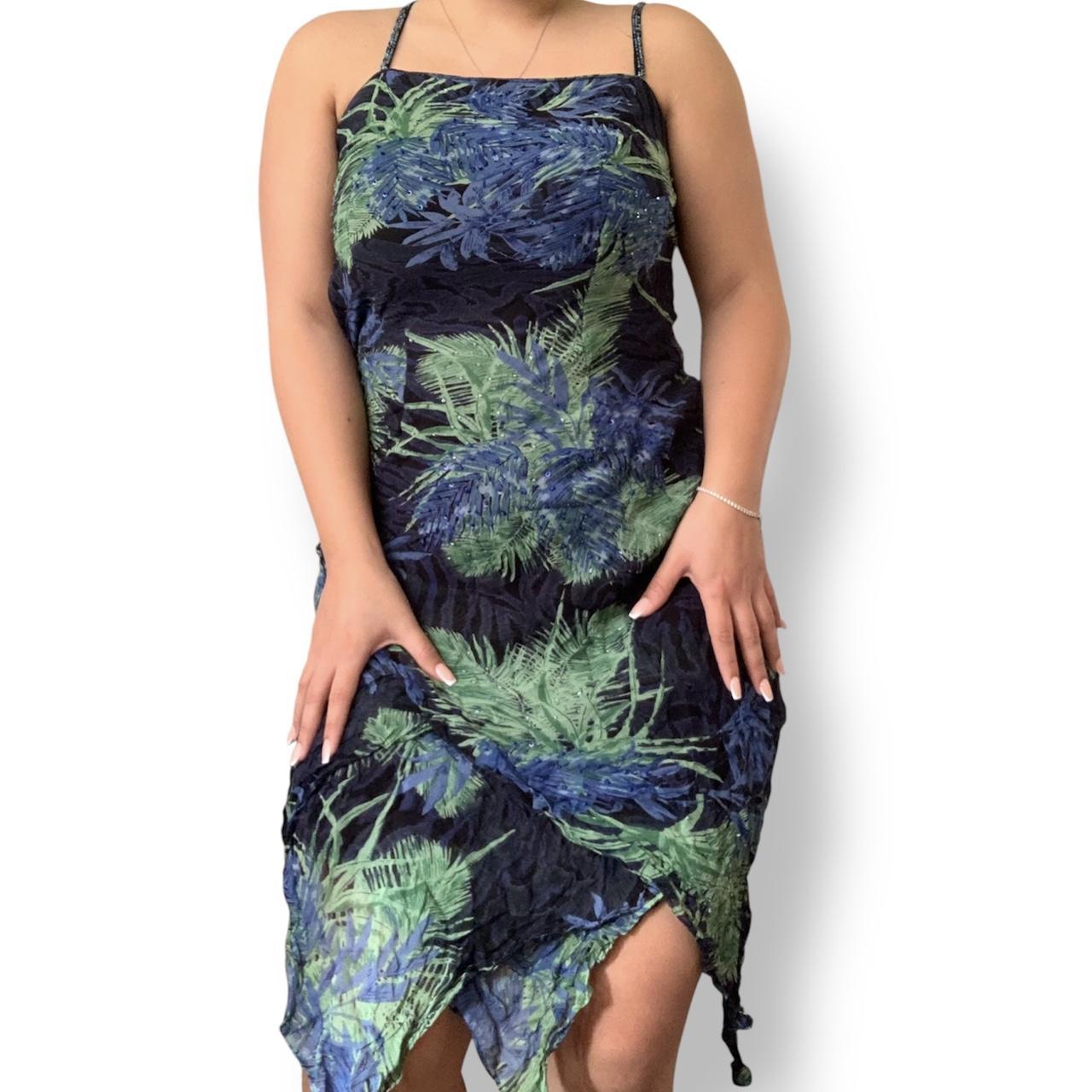 item listed by second_life_fashion