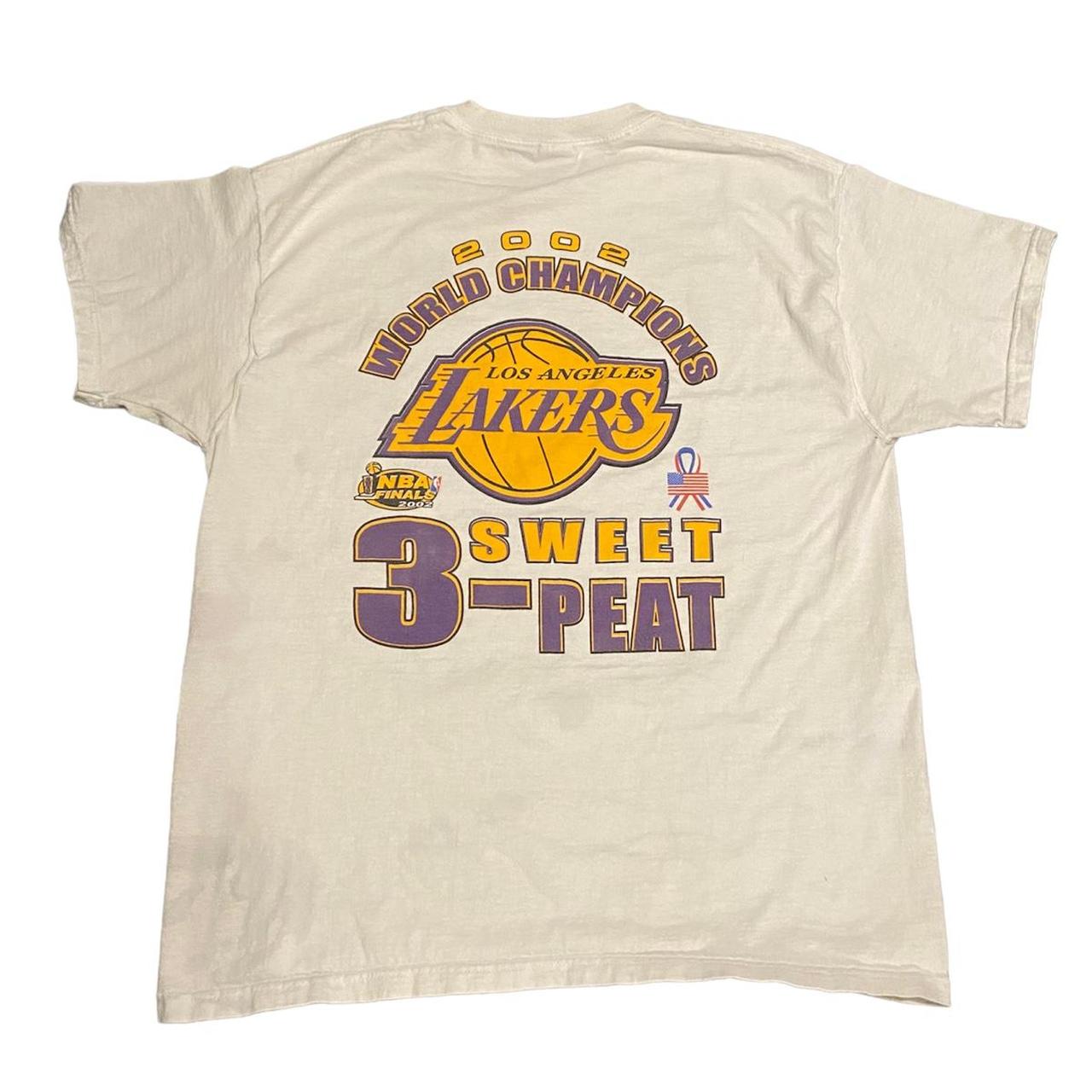 2002-lakers-nba-3-peat-world-champions-vintage-depop