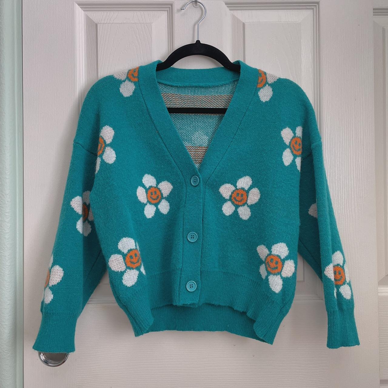 Smiley sun flower online blue knit sweater cardigan