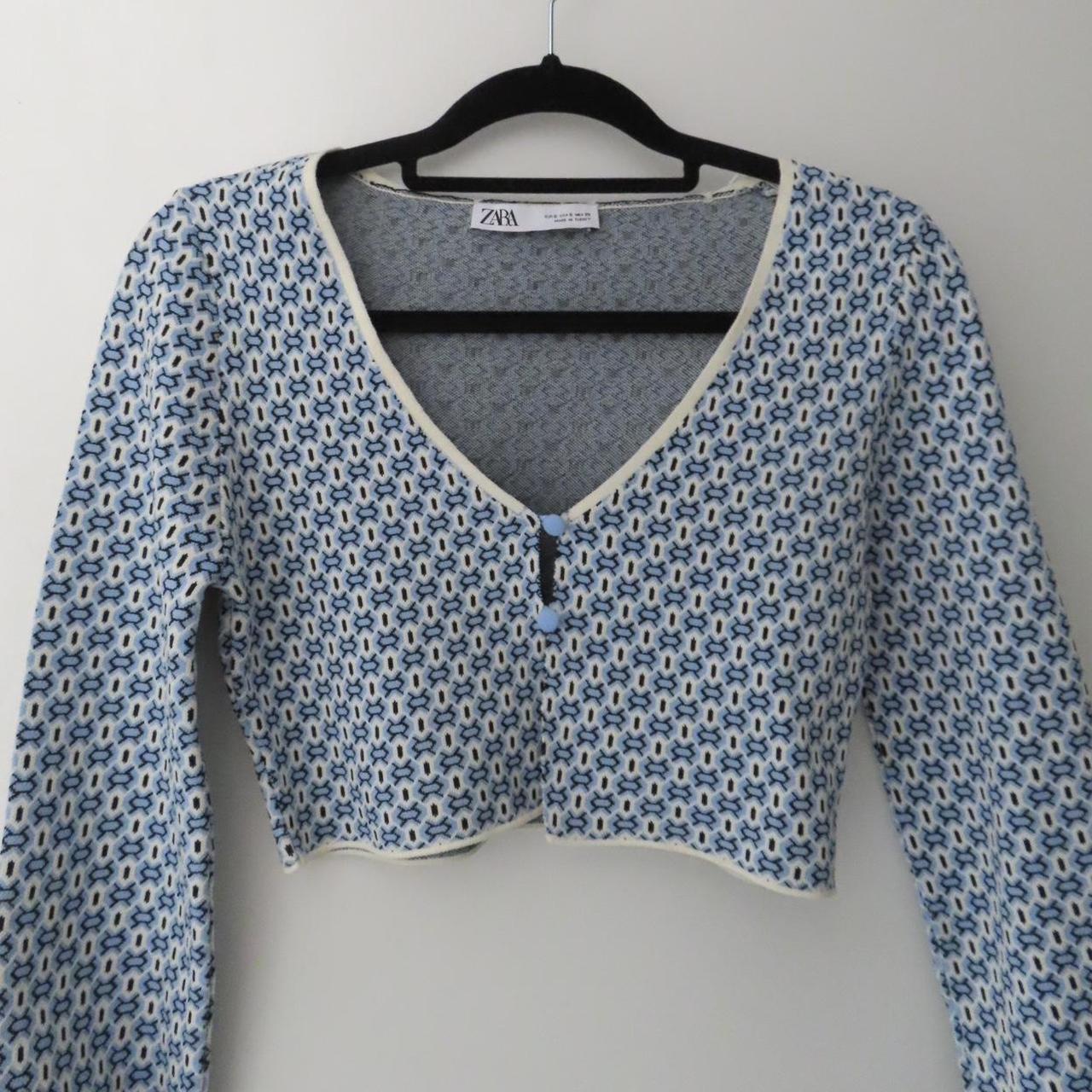 item listed by avachix