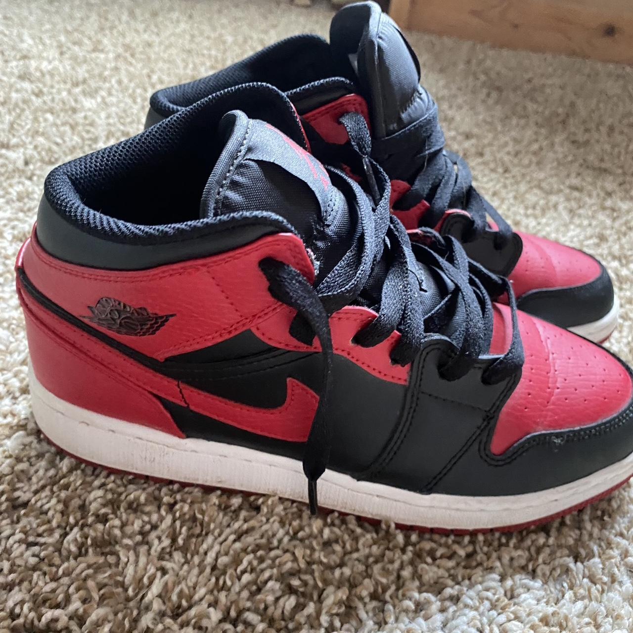 authentic red and black jordan mids womens 5.5 they... - Depop