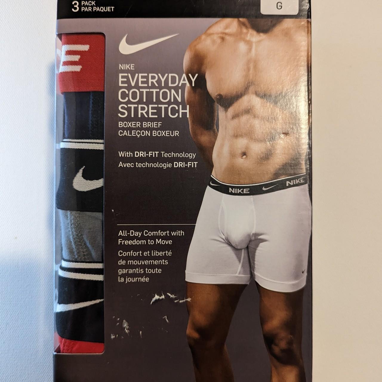 Nike Men's Grey and Red Boxers-and-briefs