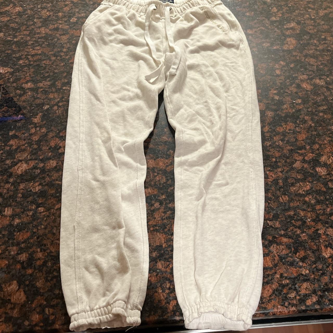 Abercrombie cream online sweatpants