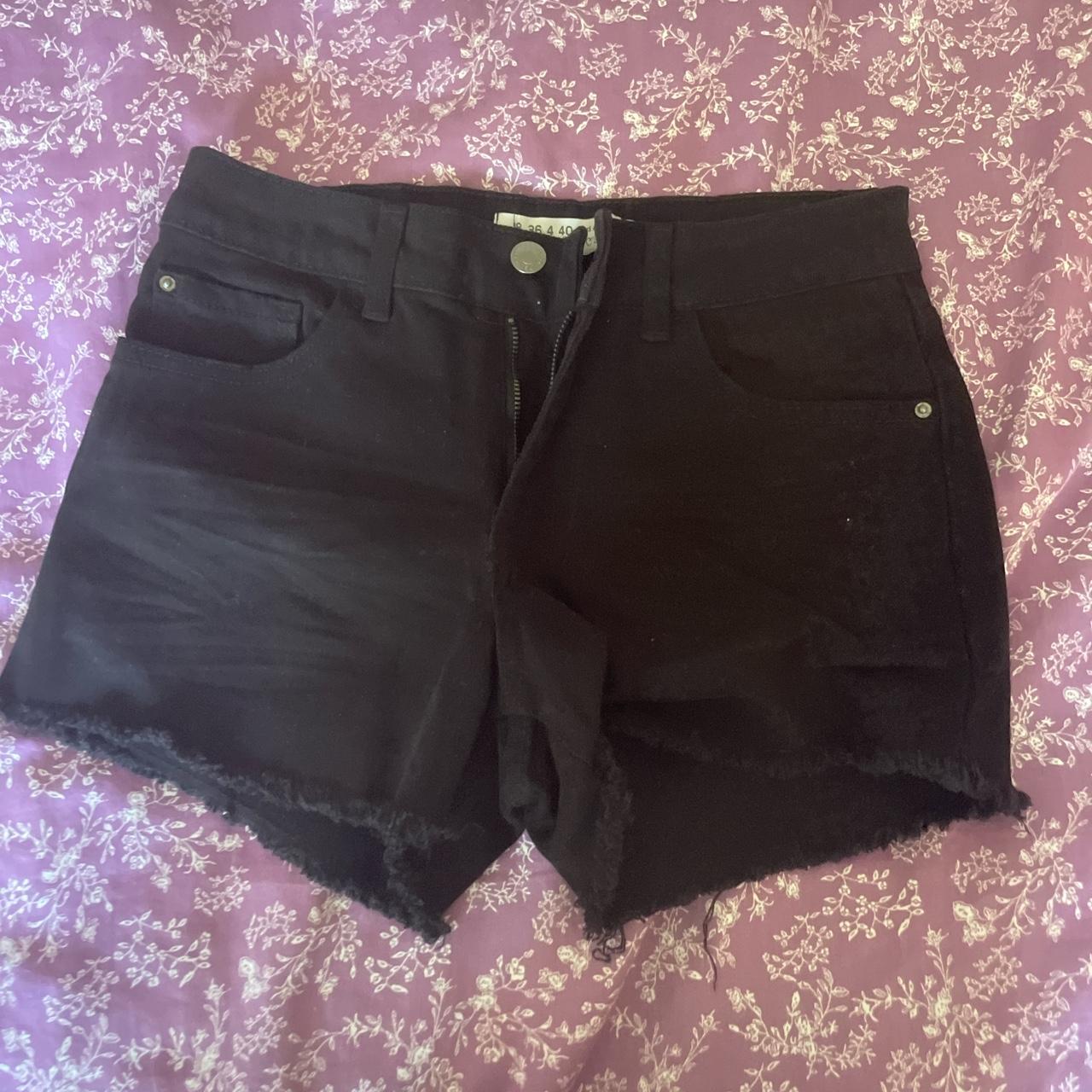 Primark Women's Black Shorts Depop