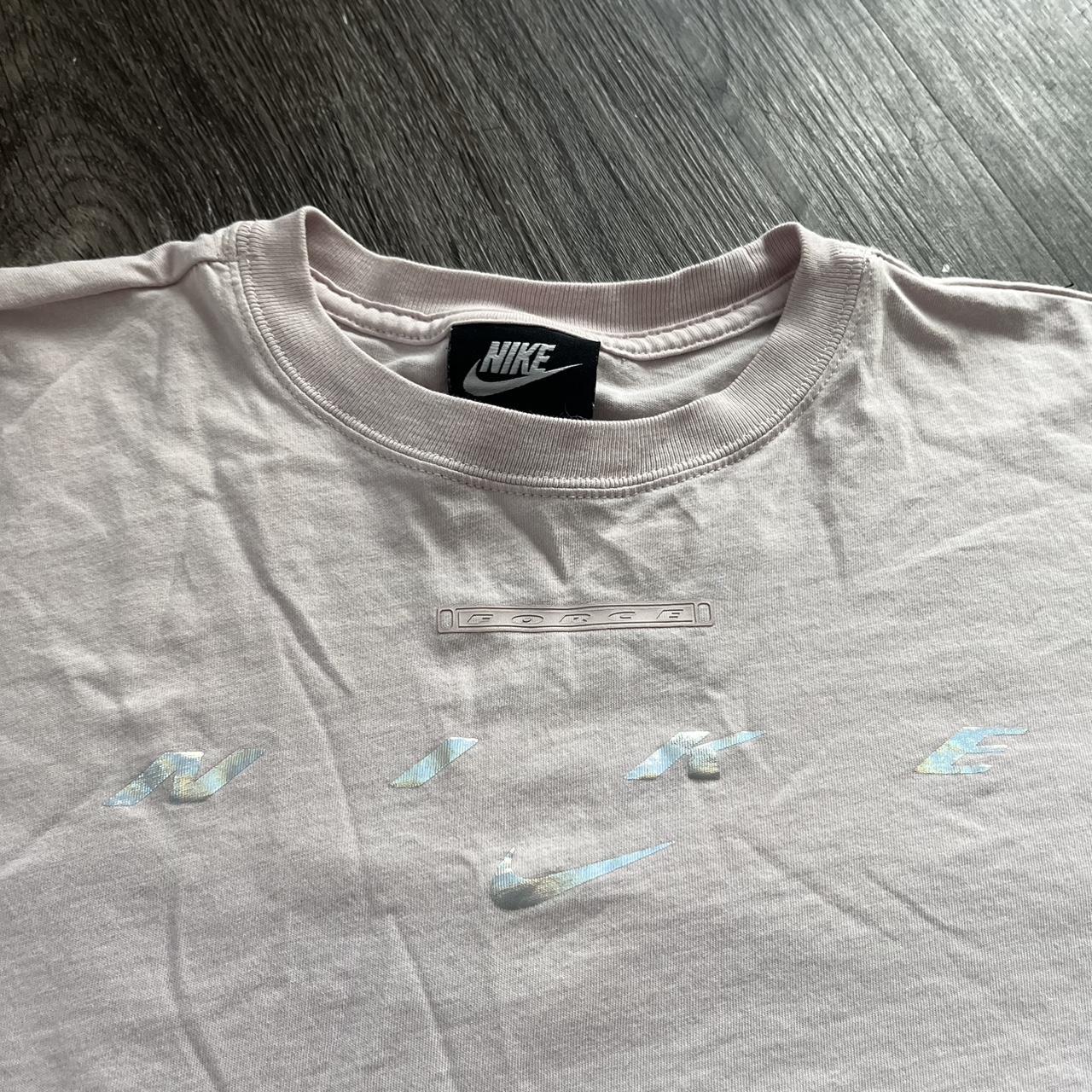 Blush pink sale nike shirt