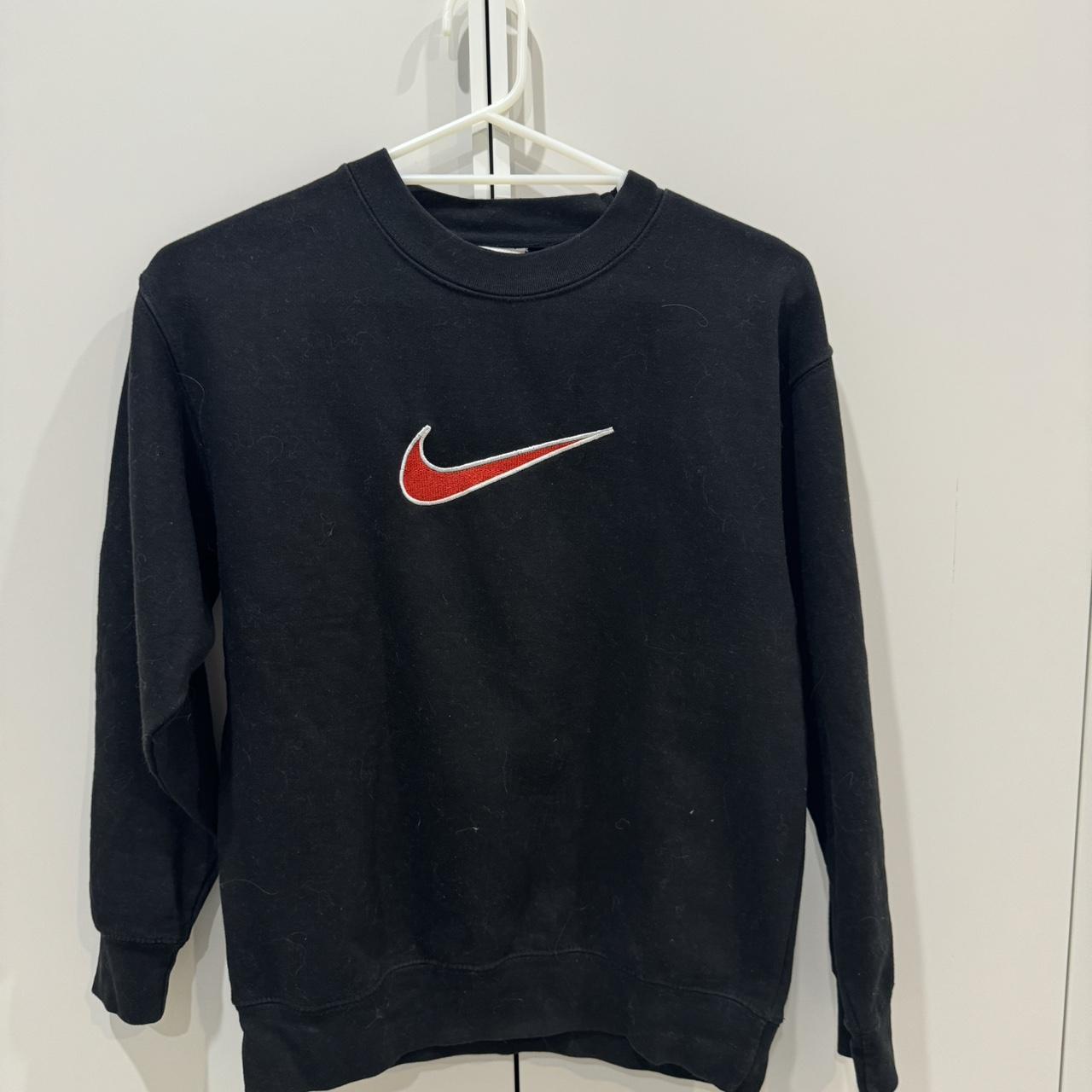 Vintage Nike Women’s Jumper Size large but more of... - Depop