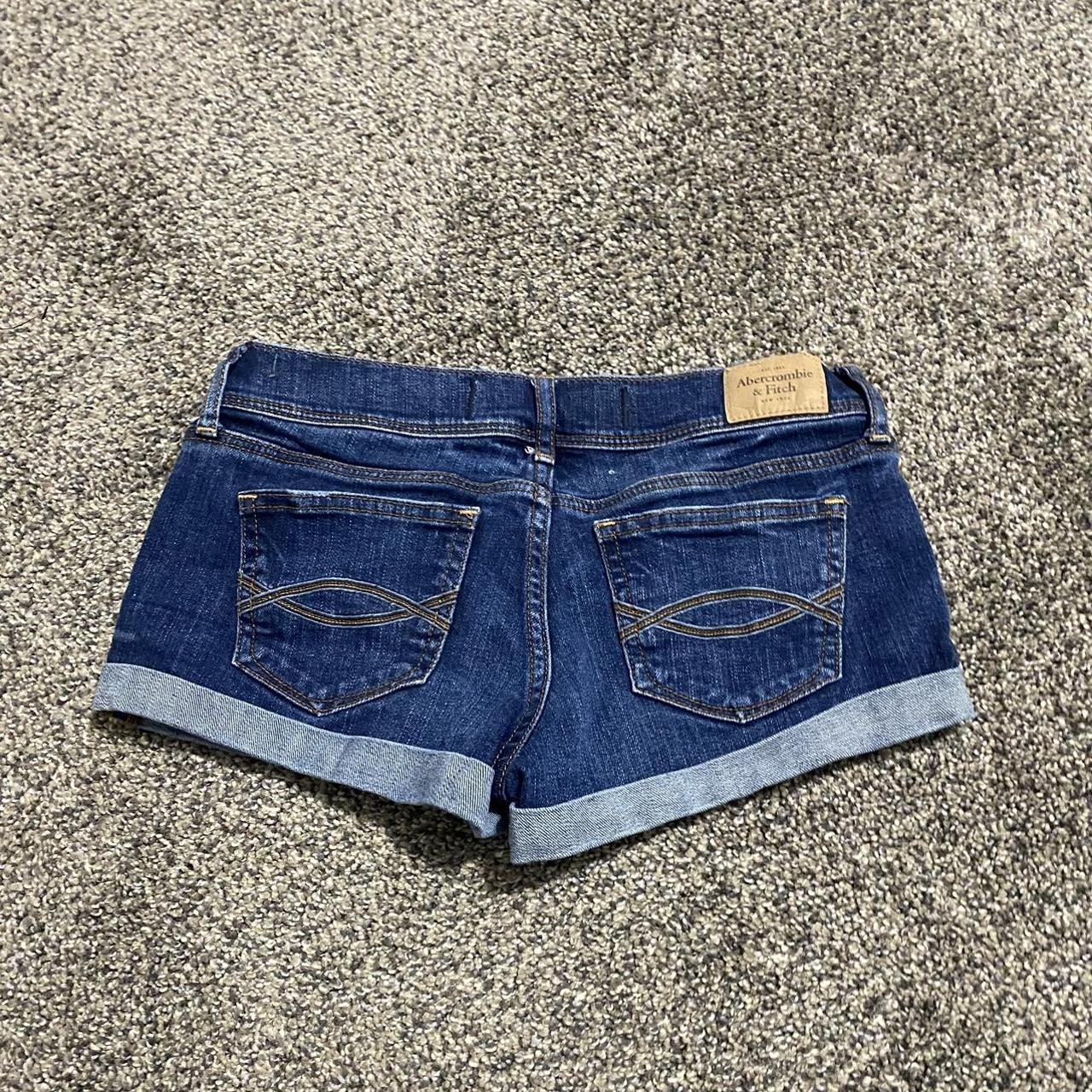 Abercrombie & Fitch shorts, size 2, Never worn Depop