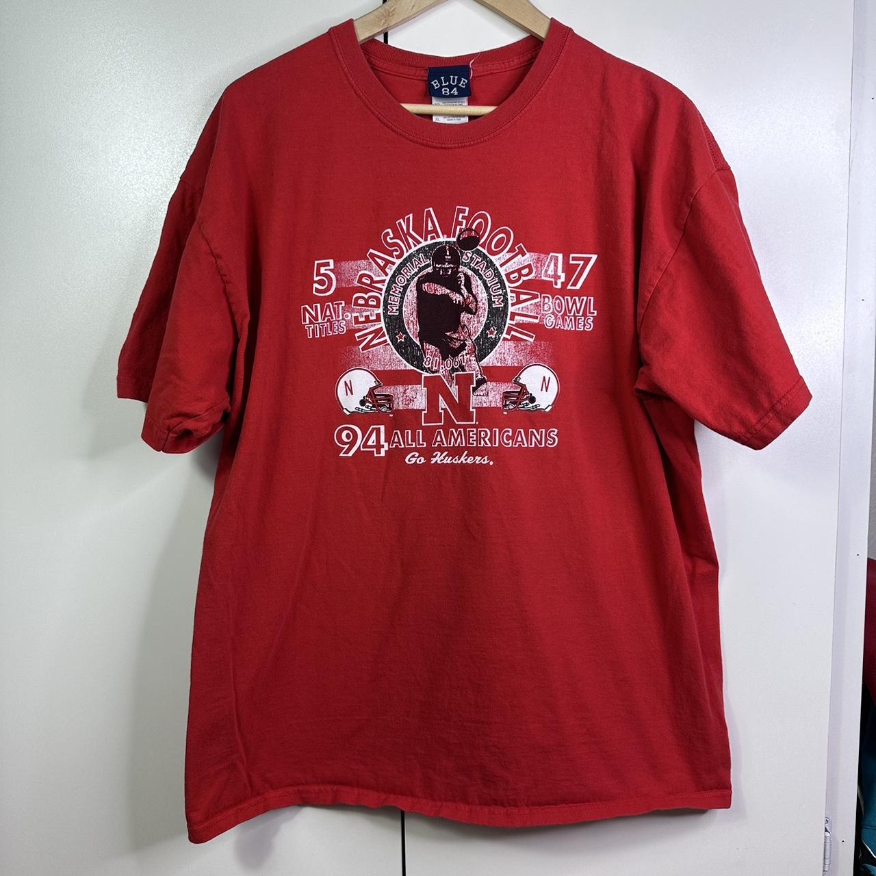 American Vintage Men's Red and Burgundy T-shirt | Depop