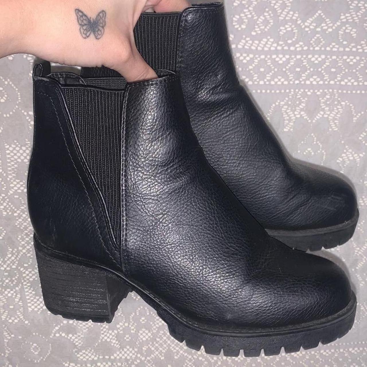 Mia Women S Black Boots Depop