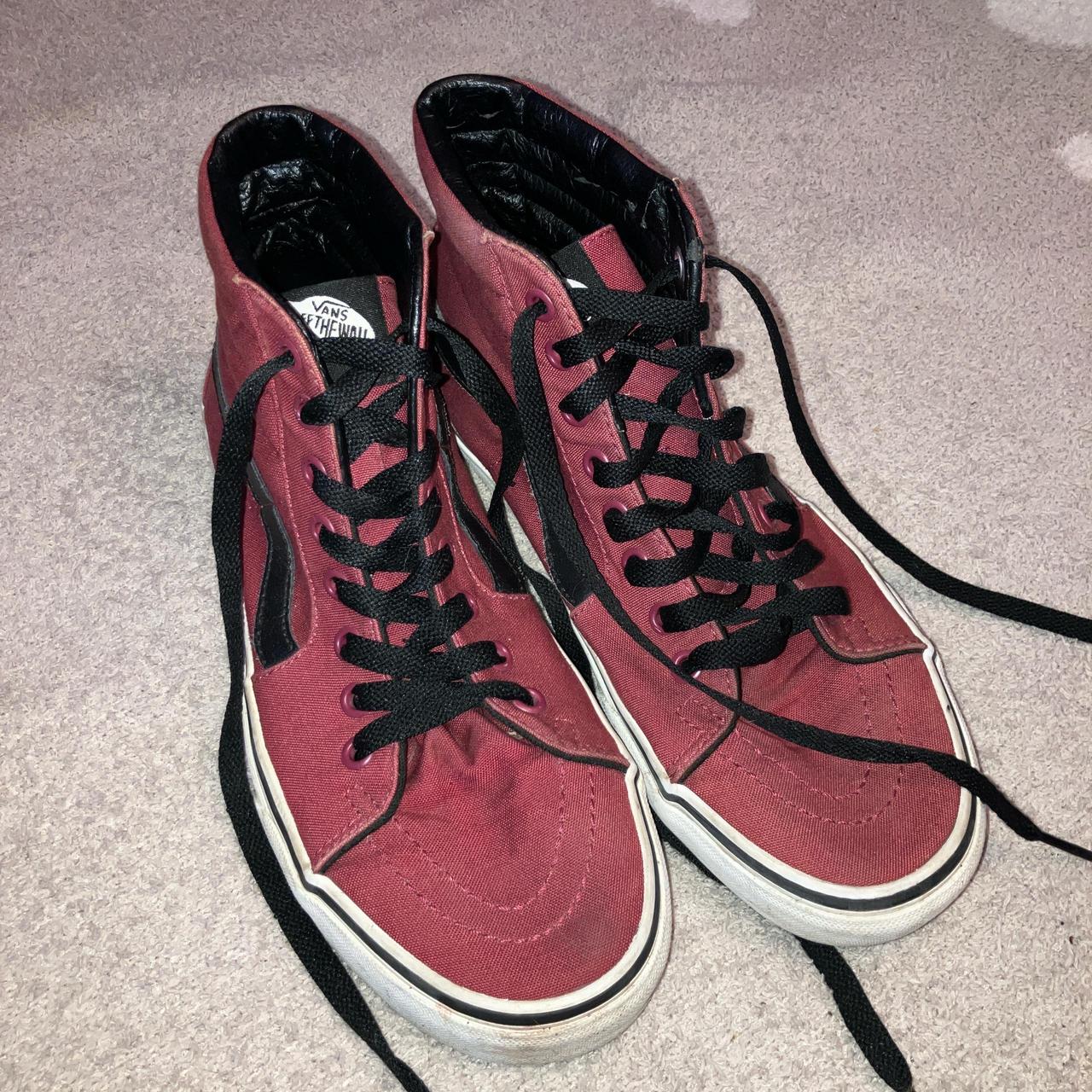 Burgundy vans with black stripe hotsell