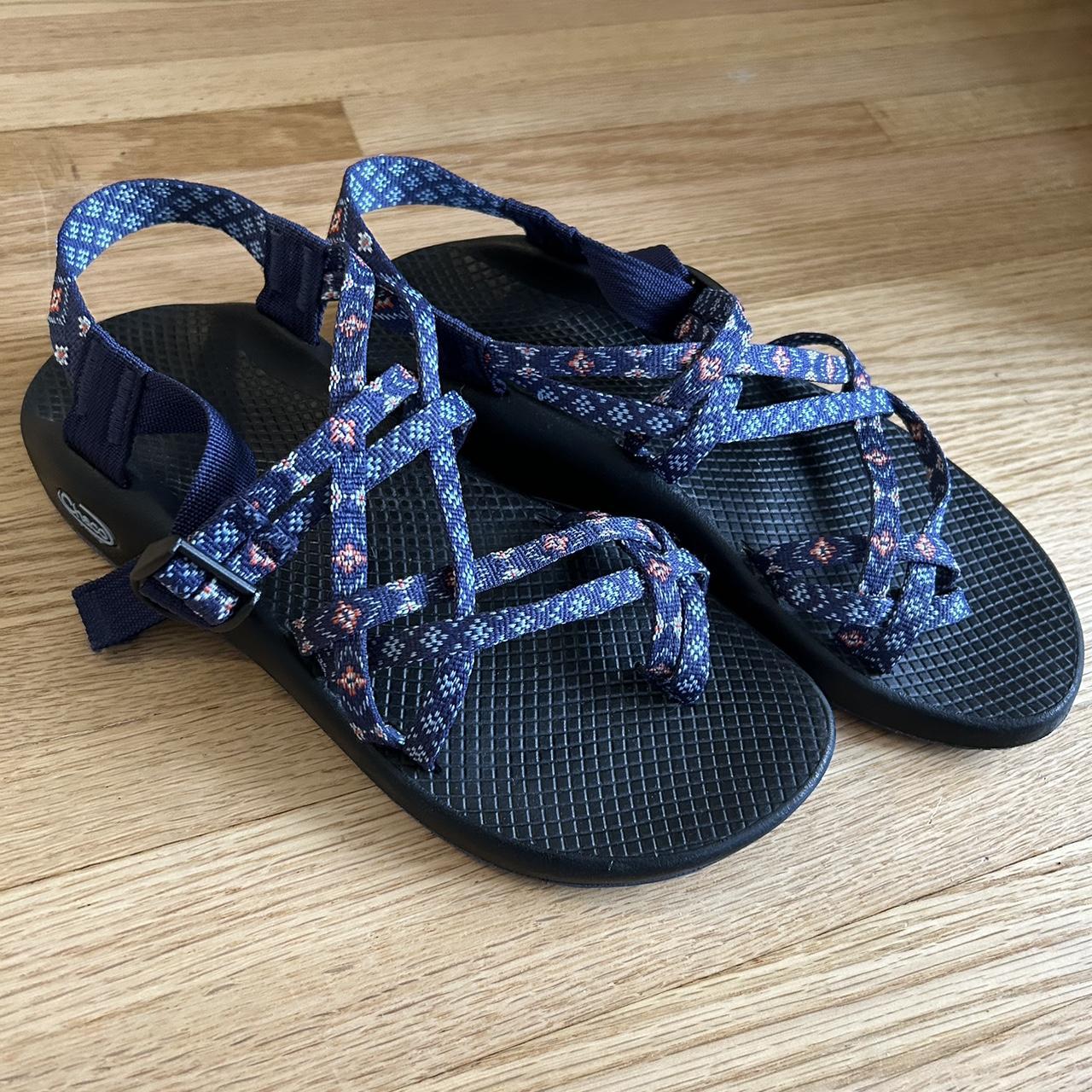 Barely worn wink blue double toe strap Chaco s Depop