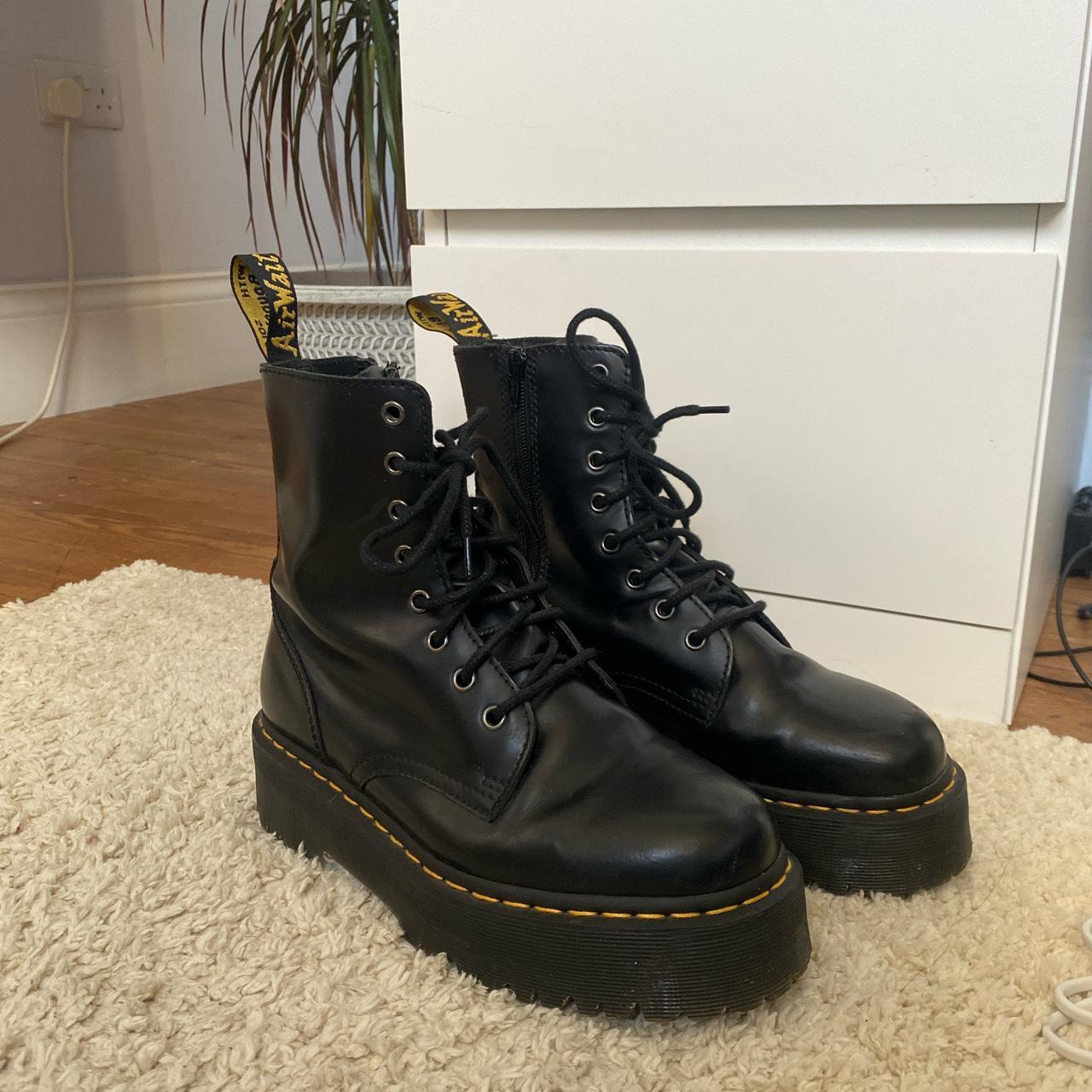 Jadon doc best sale martens size 7