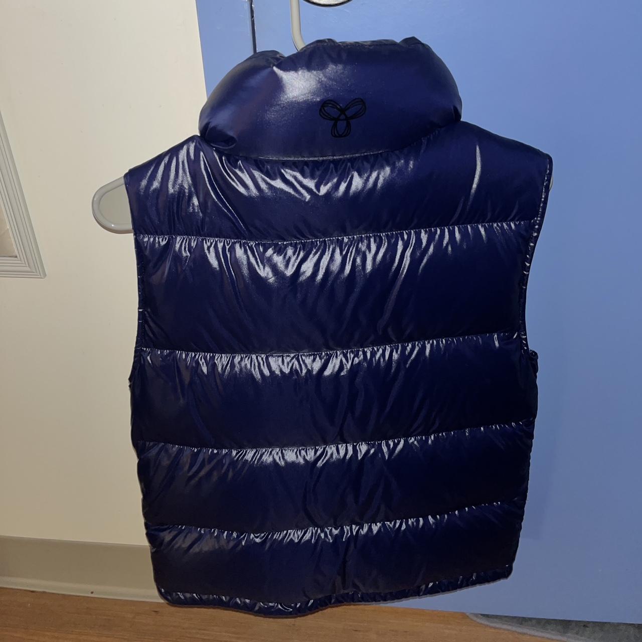 Aritzia Women's Blue and Navy Jacket Depop