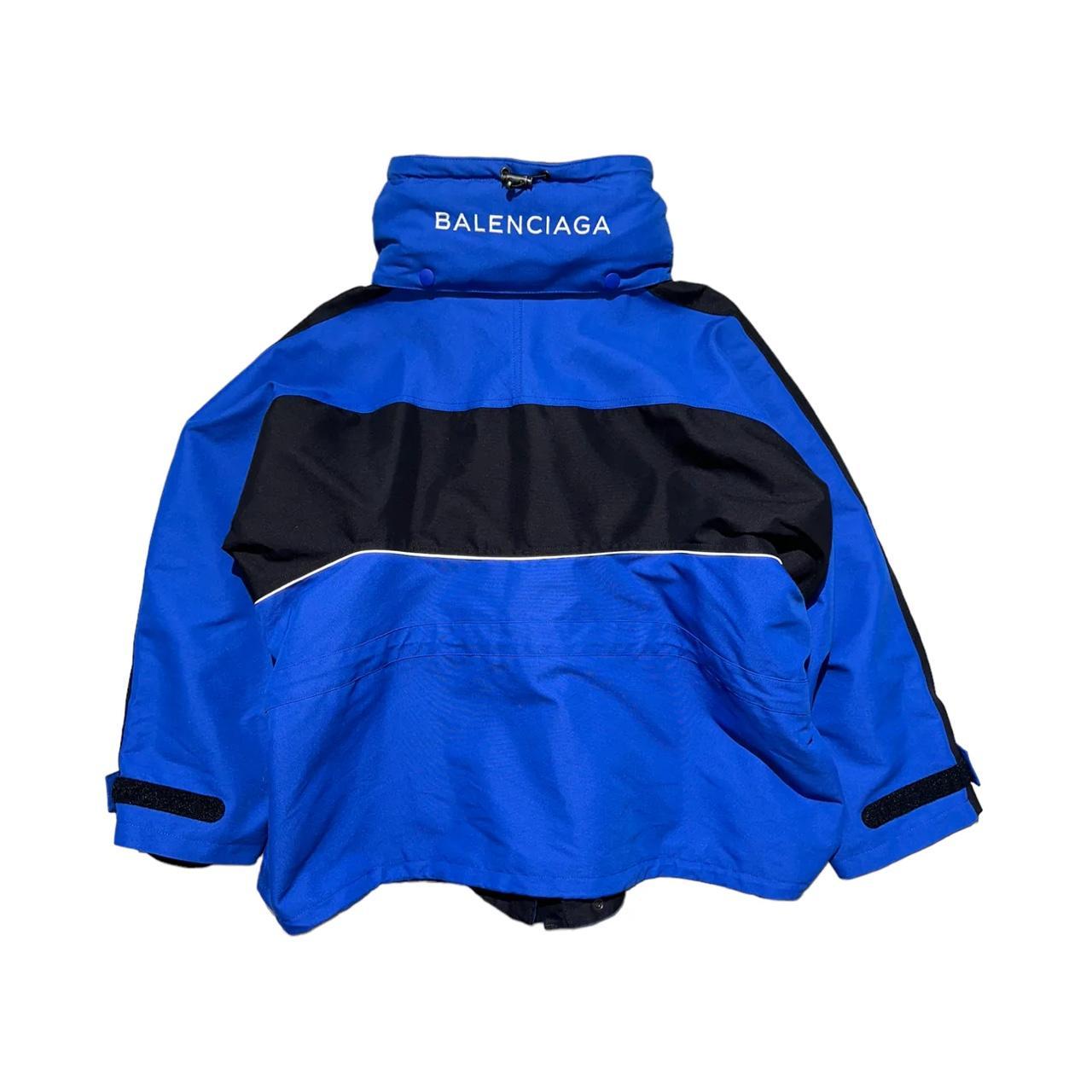 Balenciaga runway swing parka, Iconic piece. The...