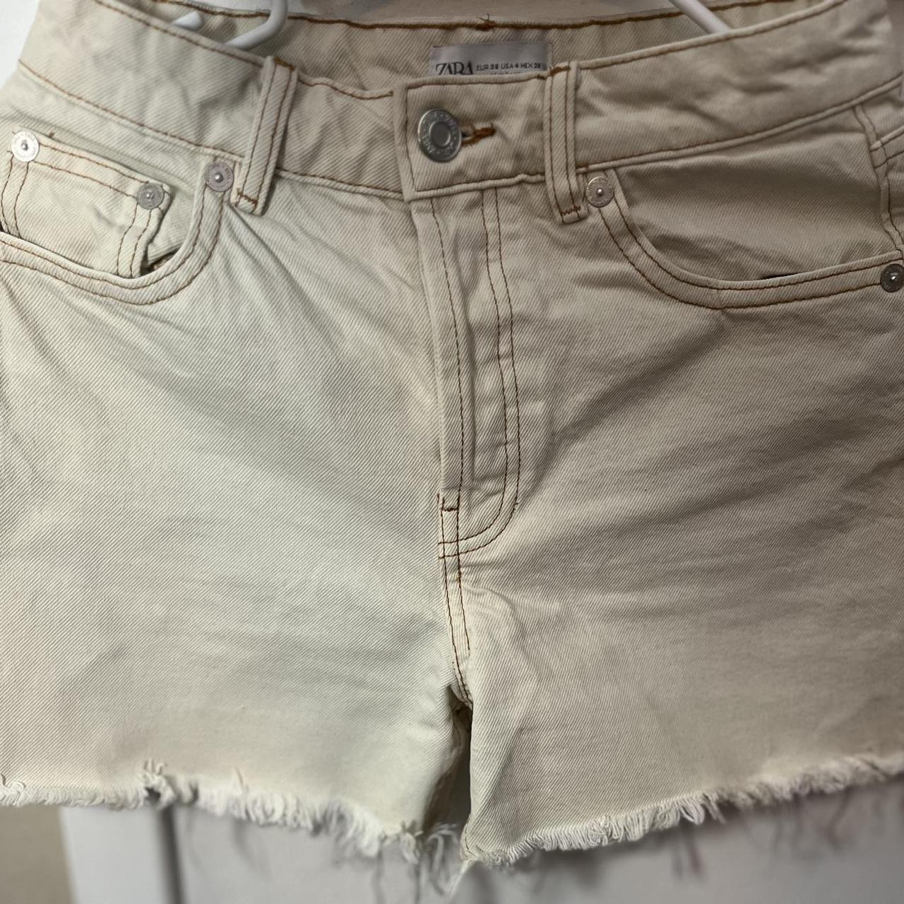 item listed by brisanaii_