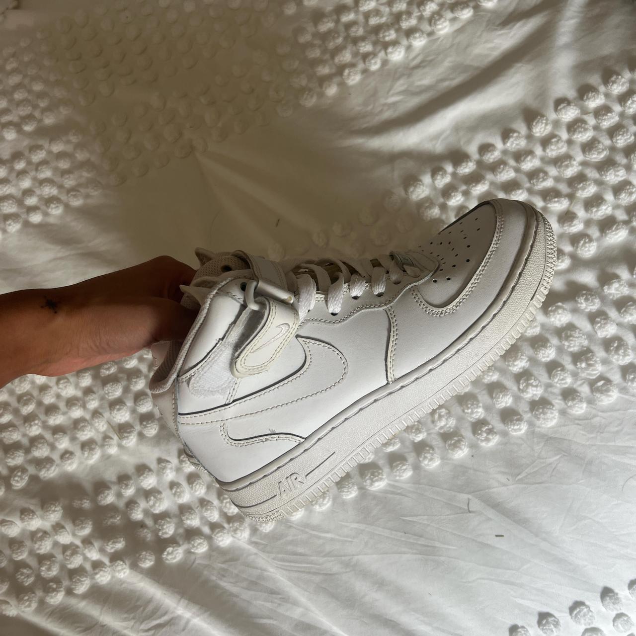 women's 6.5 in youth nike