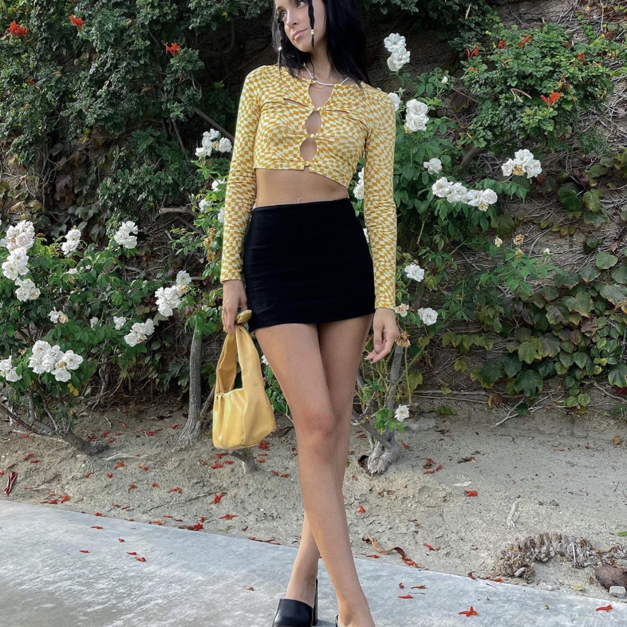 Princess Polly Women's Black Skirt Depop