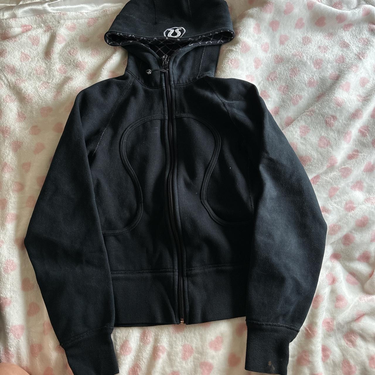 Lululemon Women's Sweatshirt | Depop