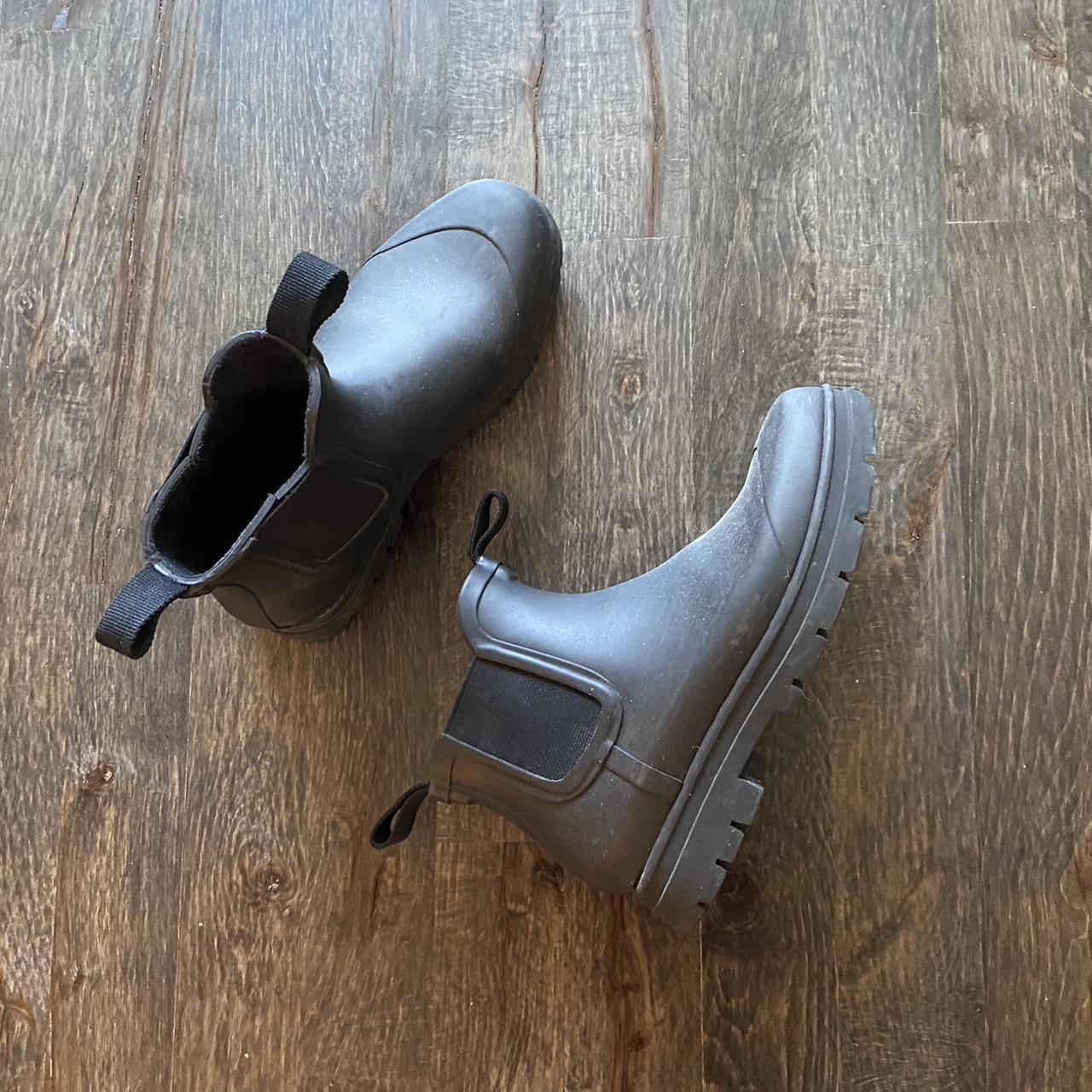 everlane rubber boots
