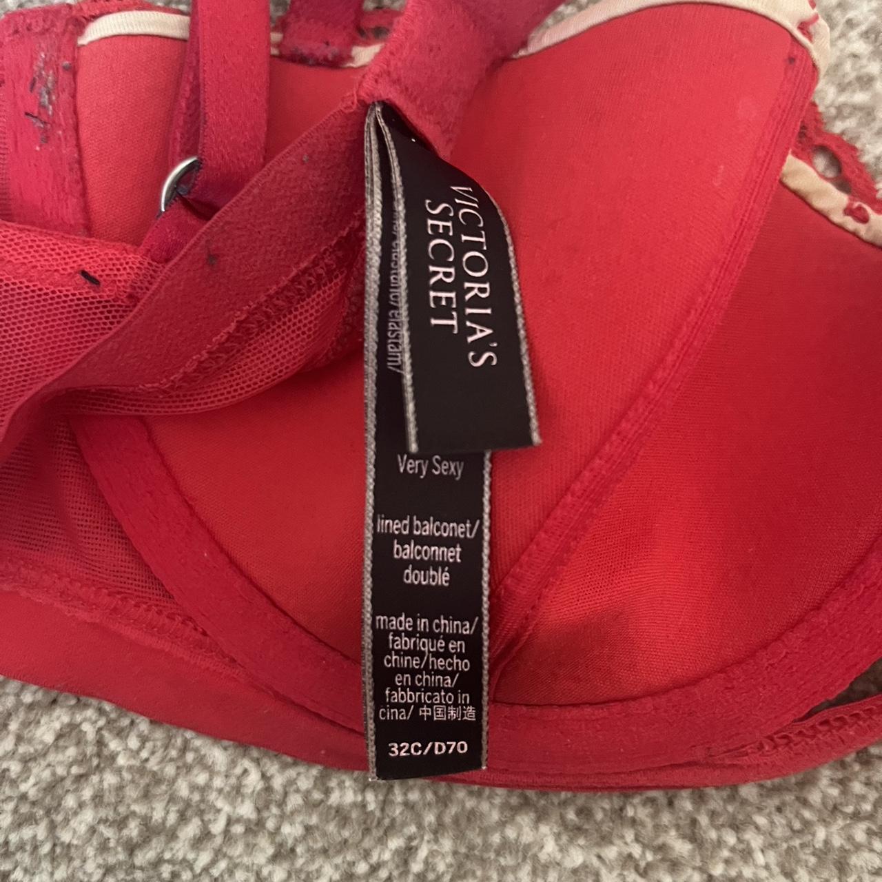 Red Victoria secret bra Size 32c style... Depop
