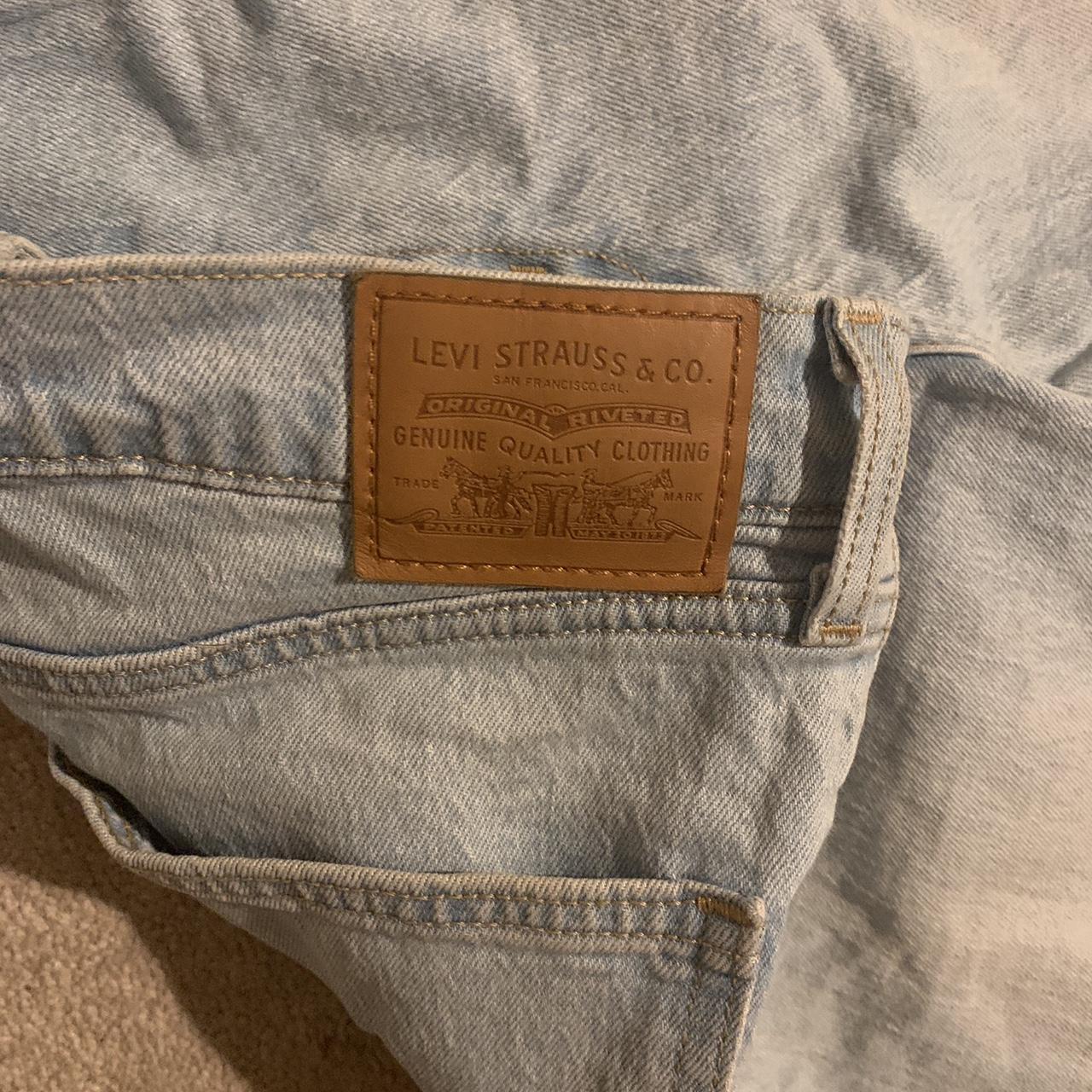 Levi’s slim straight leg light wash denim jeans... - Depop