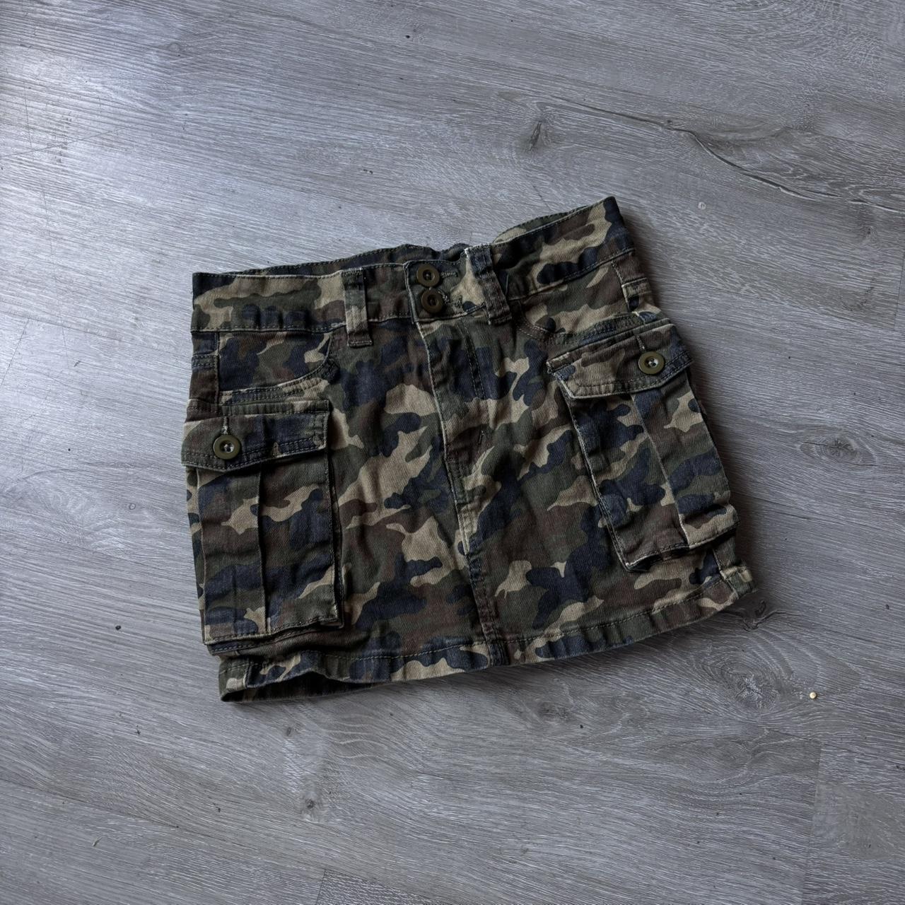 item listed by glorysales