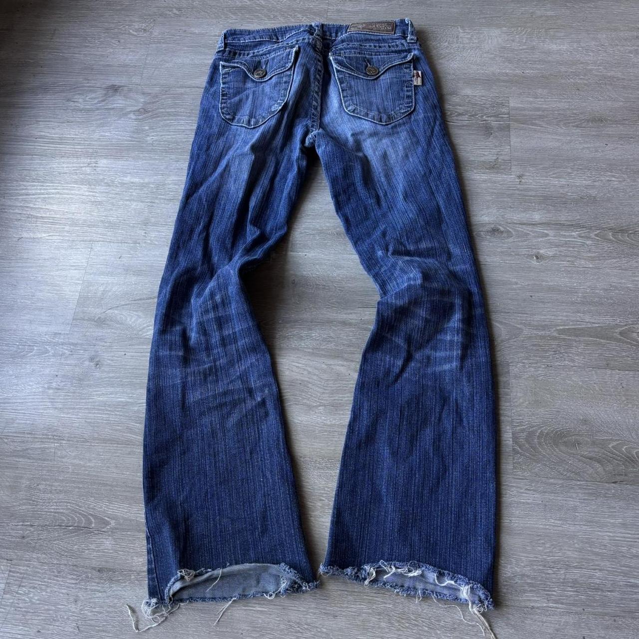 item listed by glorysales