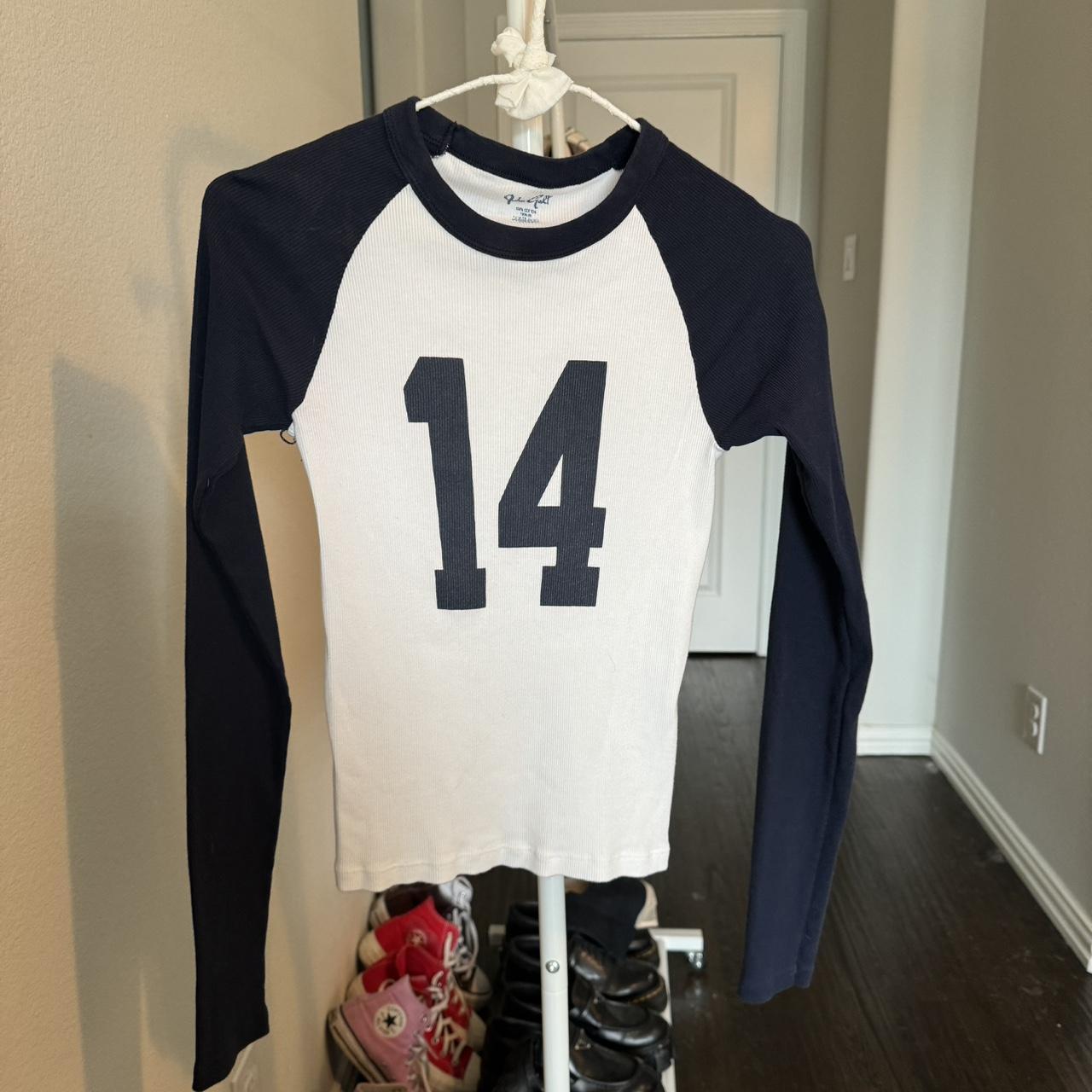 Brandy Melville トレーナー Products – Brandy Melville Online Japan