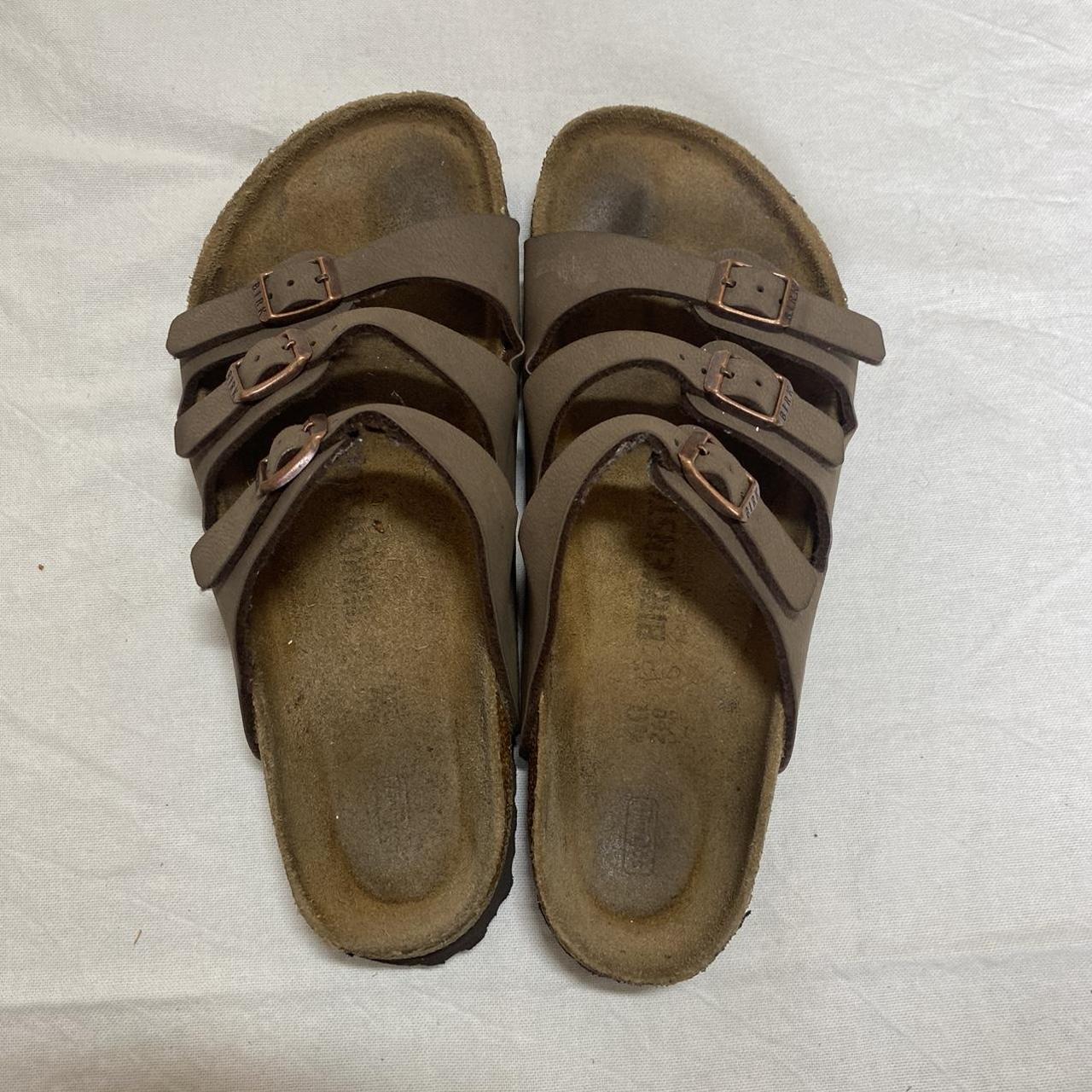 3 strap Birkenstock sandals (men 7/women... - Depop