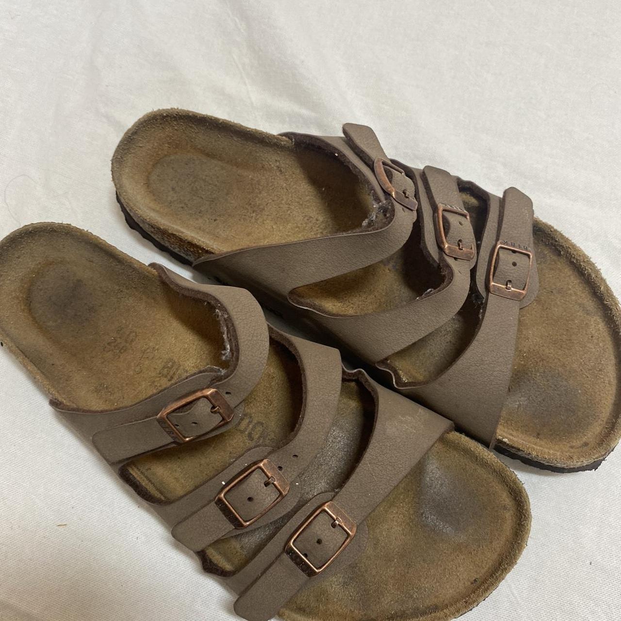 3 strap Birkenstock sandals (men 7/women... - Depop