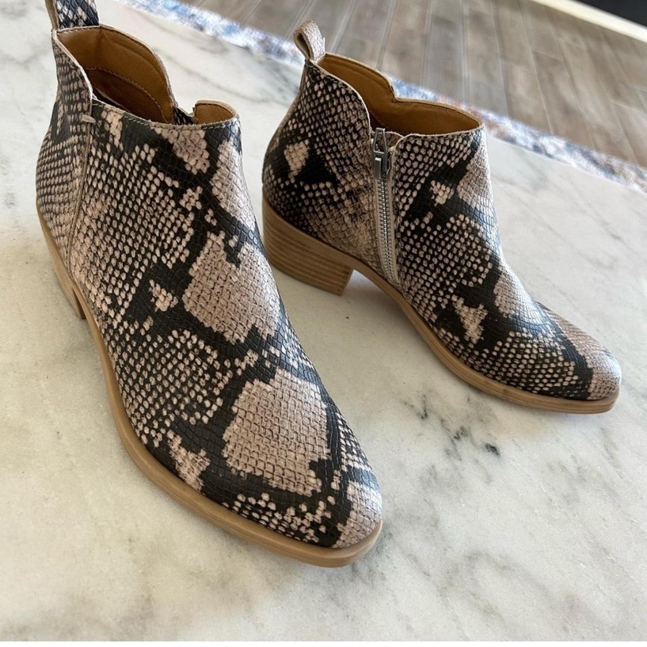 dolce vita western booties