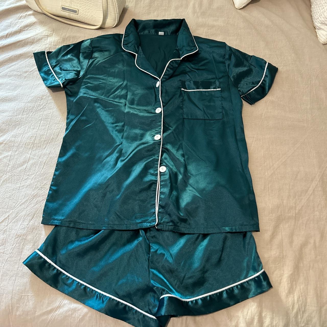 Women's Green Pajamas | Depop