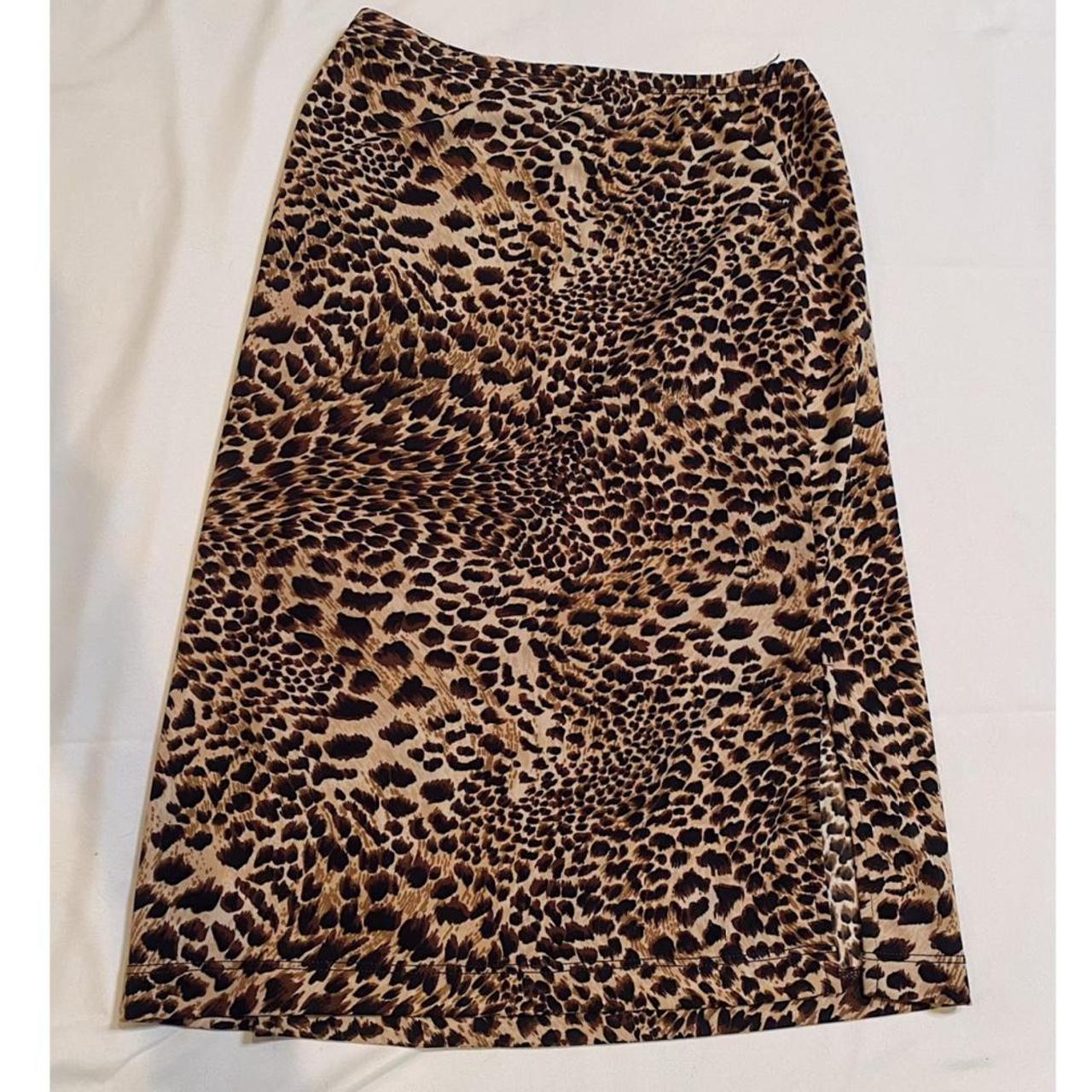 Vintage BCBG Nordstrom Cheetah Print Midi Skirt with