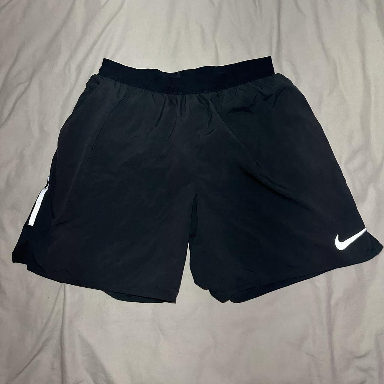 mens black nike shorts 5 inch