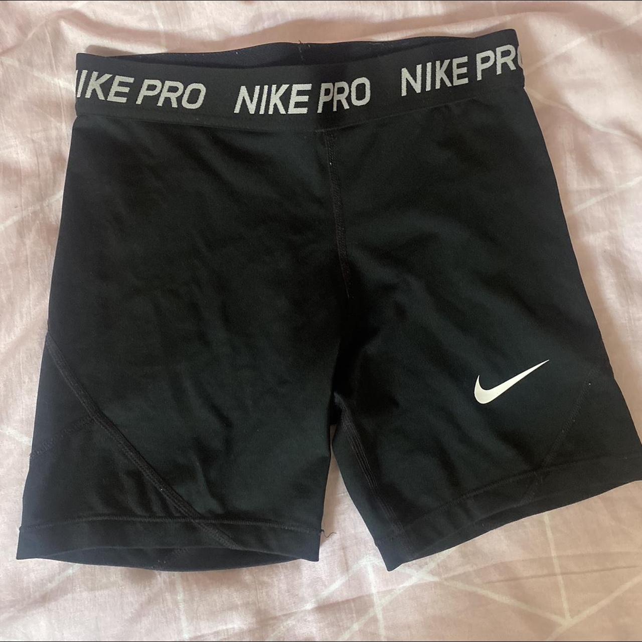 Nike pro cycling sales women's